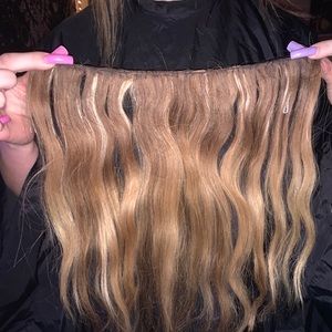 Hand tied extensions